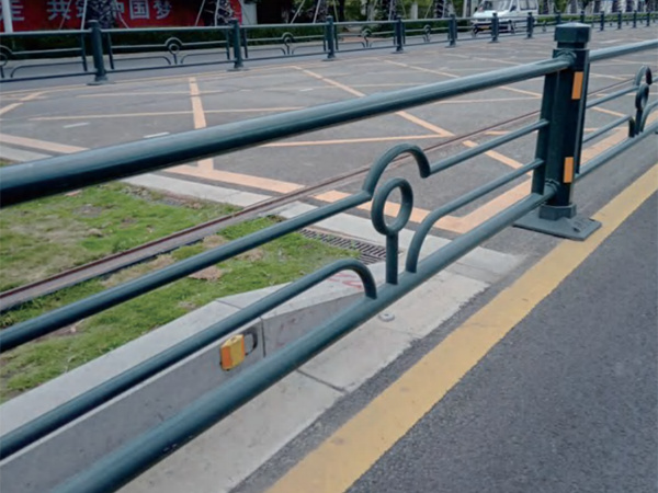 道路護欄